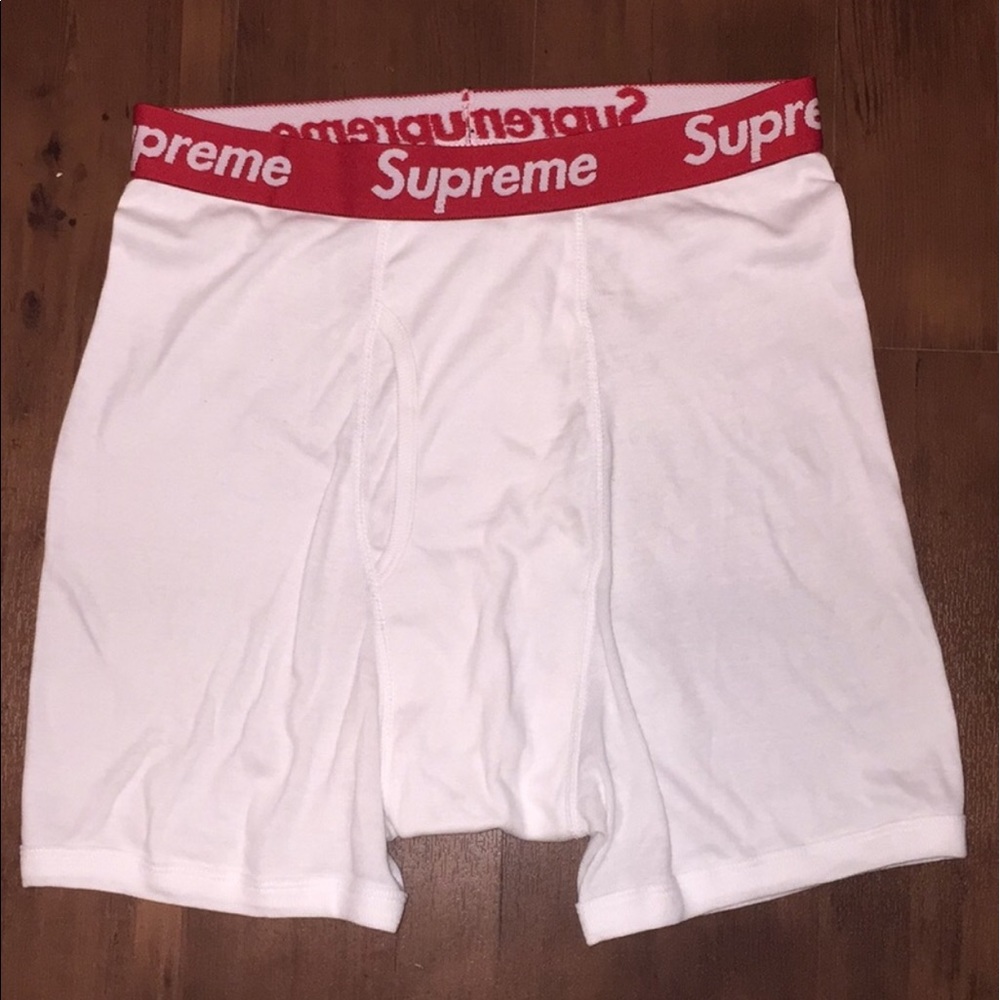 Supreme Hanes Classic Boxers
